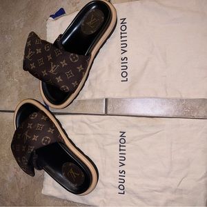Women Louis Vuitton sandals.